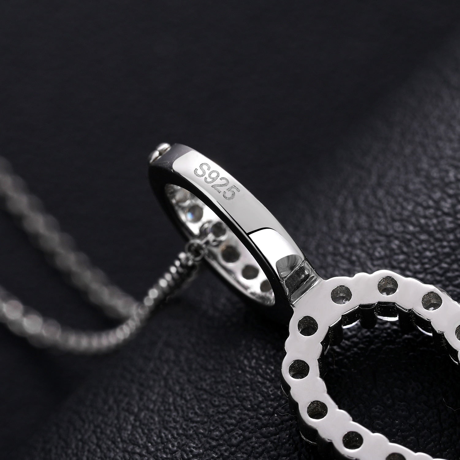 Elongated Ankh Cross Pendant 18K x Moissanite - ICECI