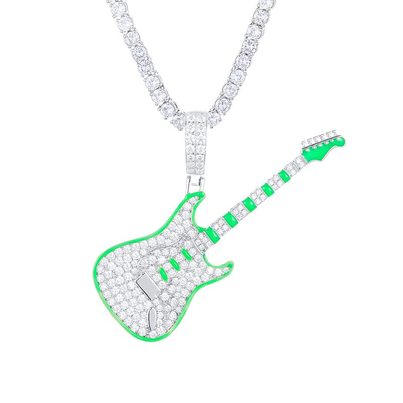 Glowing Guitar Pendant 18K x Moissanite - ICECI