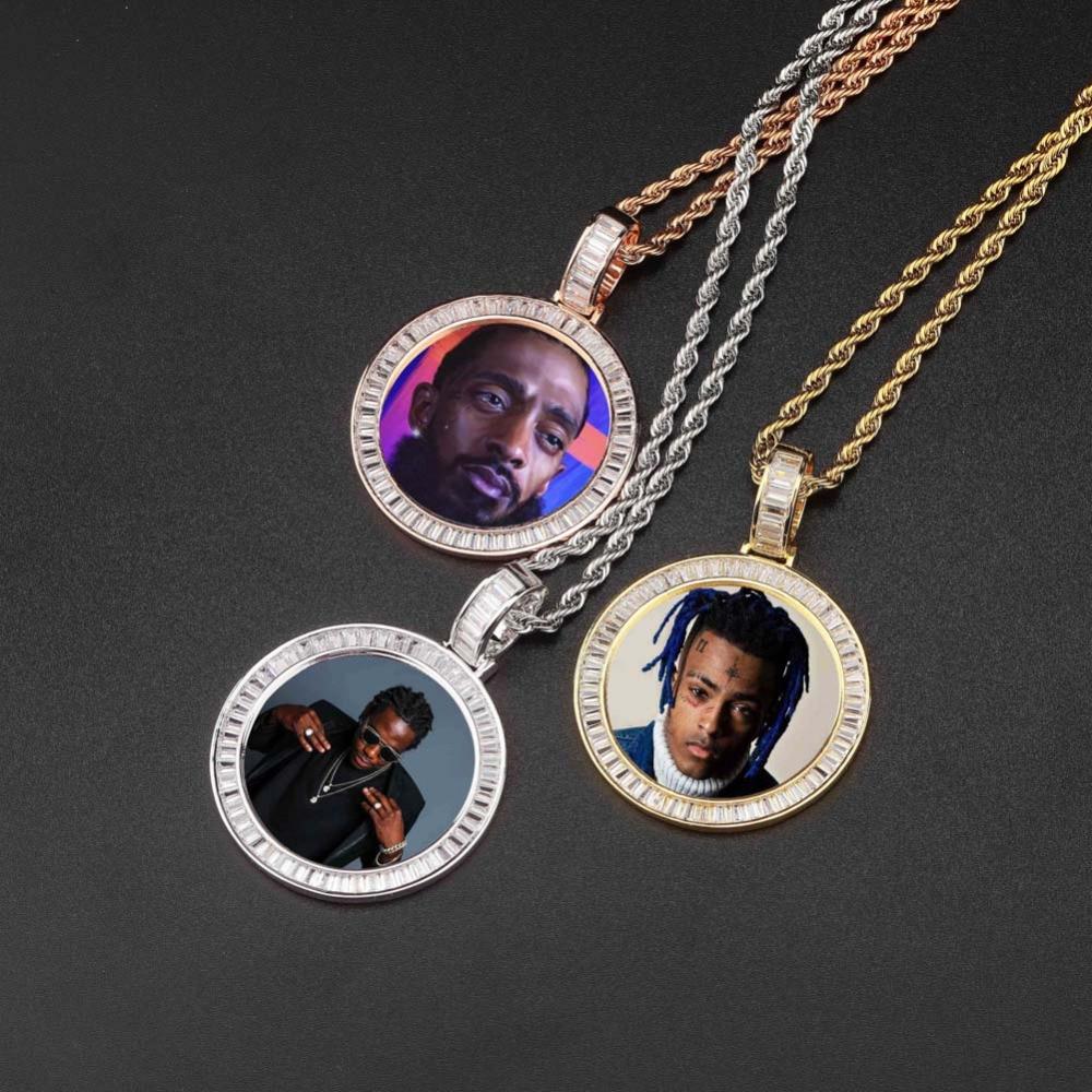 CUSTOM BAGUETTE PHOTO MEDALLION PENDANT 18K - ICECI