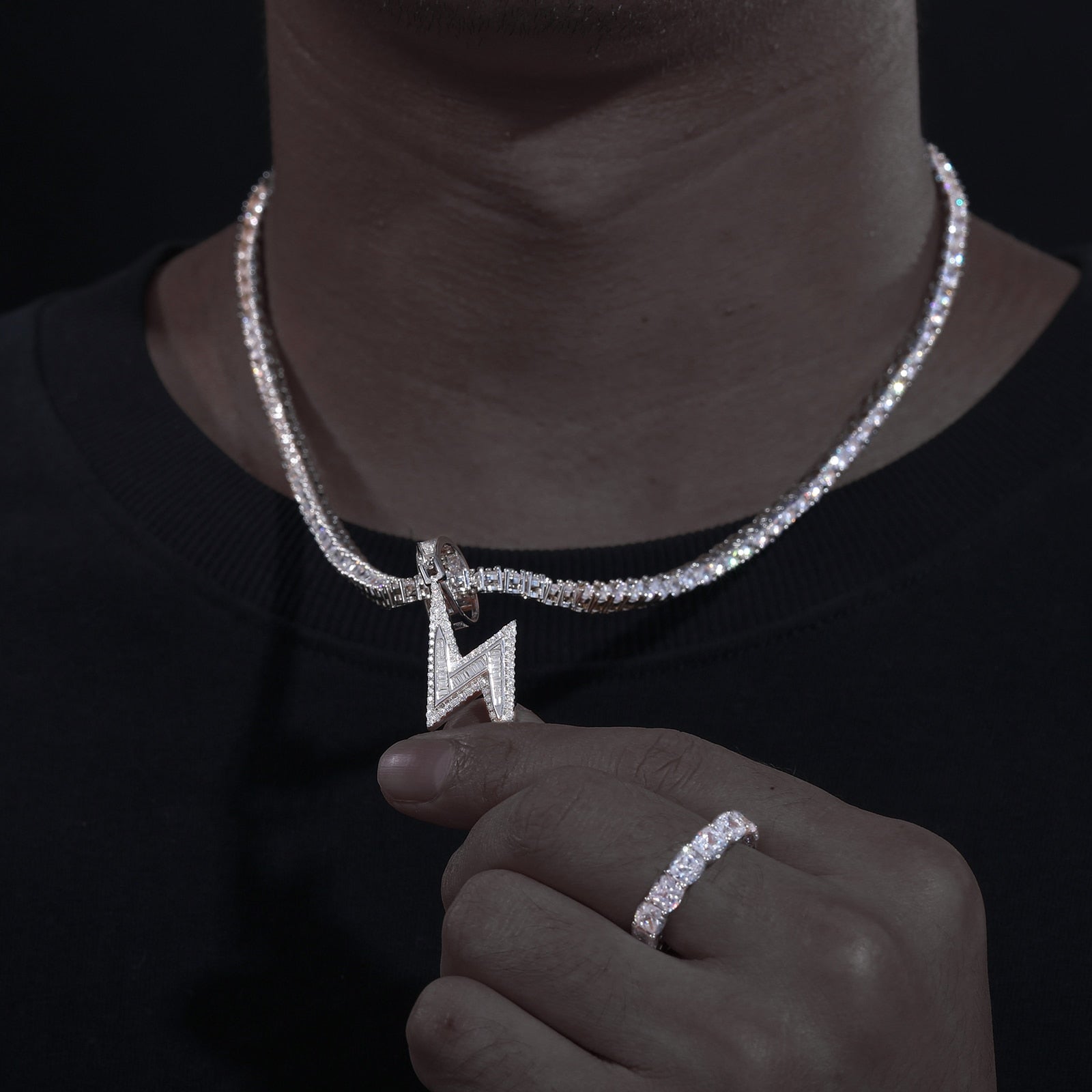 Lightning Bolt Pendant 18K x Moissanite - ICECI