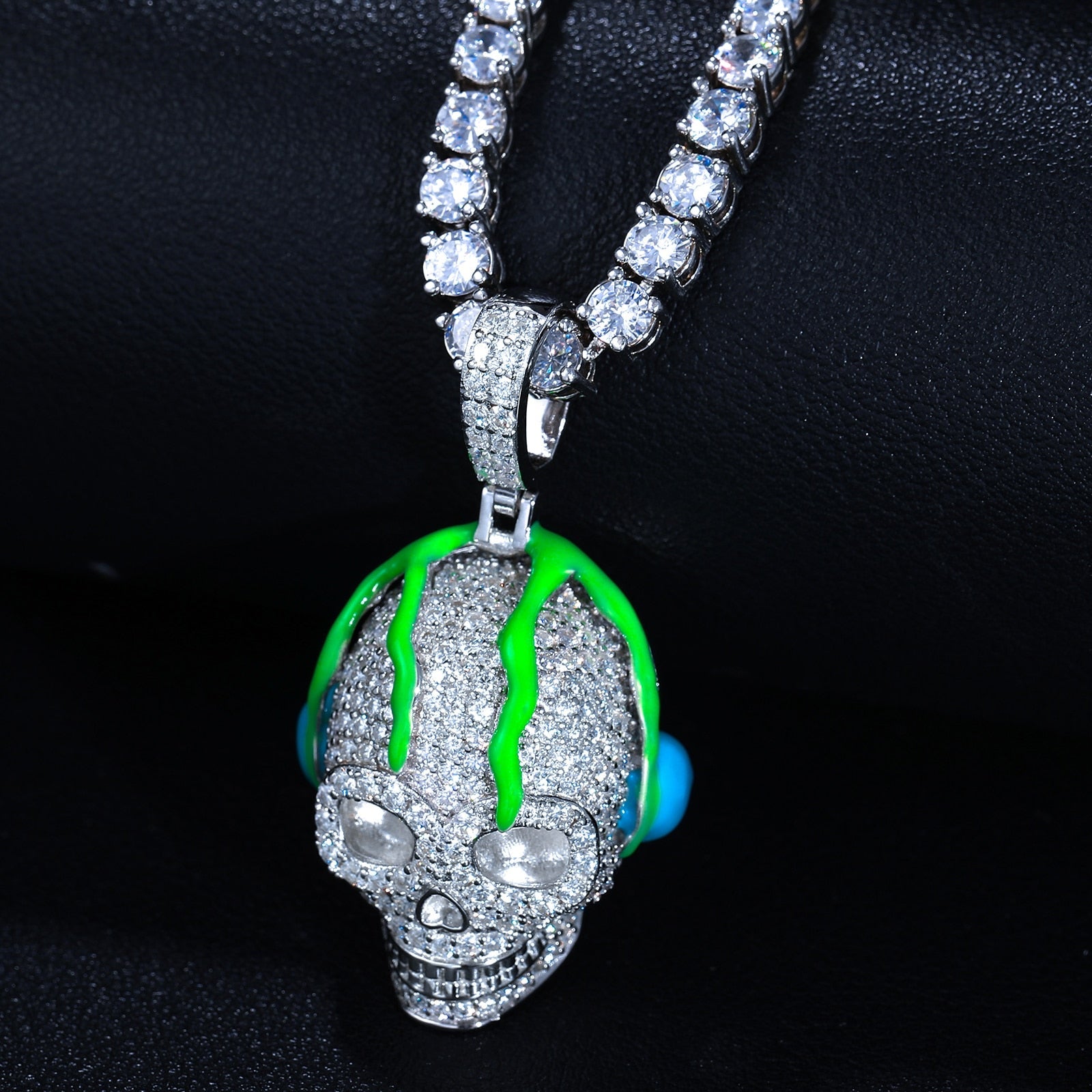 Slime Skull Pendant 18K x Moissanite - ICECI